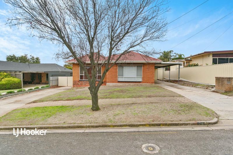 24 Cynthia Street, Para Hills SA 5096