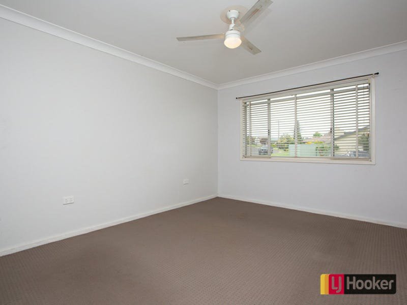 Photo - 24 Cypress Street, South Tamworth NSW 2340 - Image 9