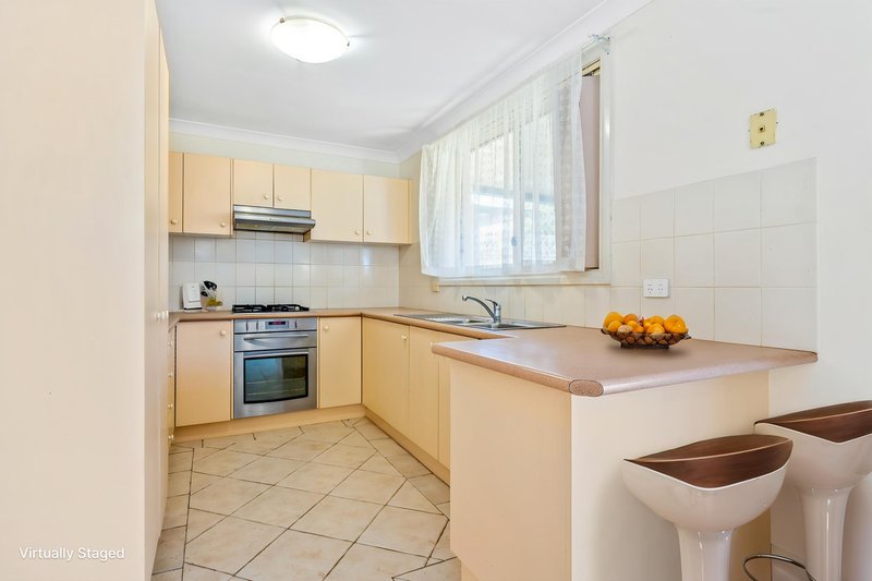 Photo - 24 Daintree Drive, Wattle Grove NSW 2173 - Image 3