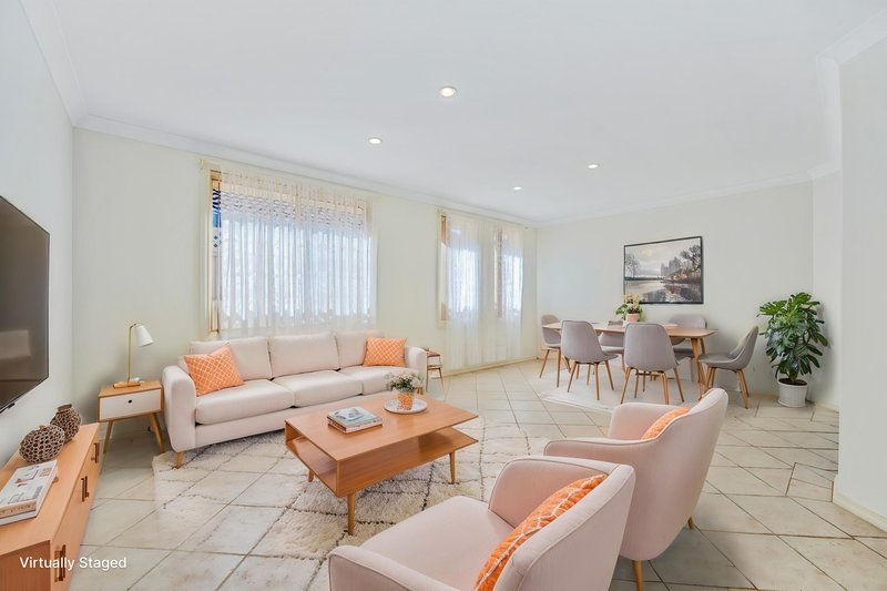Photo - 24 Daintree Drive, Wattle Grove NSW 2173 - Image 8