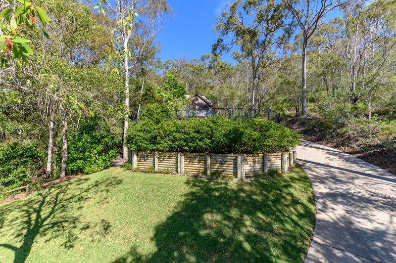 Photo - 24 Dame Pattie Avenue, Clinton QLD 4680 - Image 4