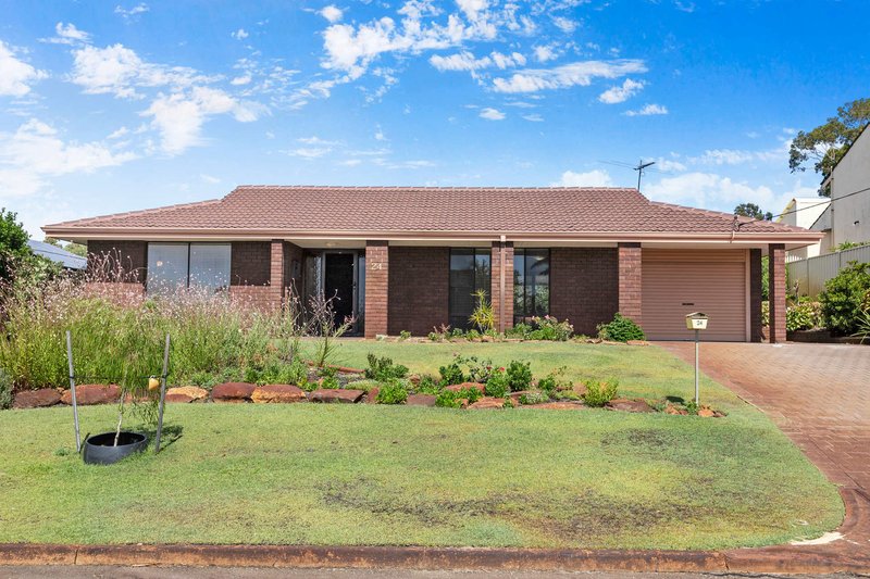 24 Darley Circle, Bull Creek WA 6149