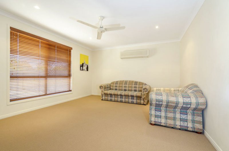 Photo - 24 Dean Street, Glen Eden QLD 4680 - Image 9