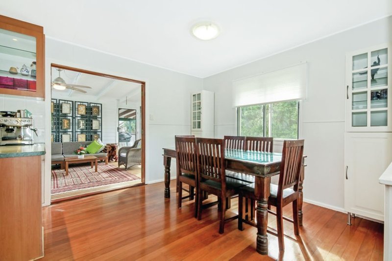 Photo - 24 Decker Street, Chermside West QLD 4032 - Image 4