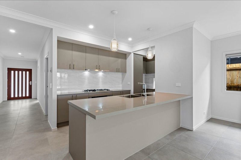 Photo - 24 Desert Road, Greenbank QLD 4124 - Image 4