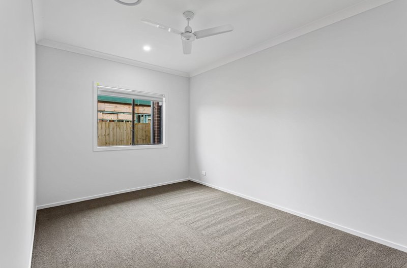 Photo - 24 Desert Road, Greenbank QLD 4124 - Image 10