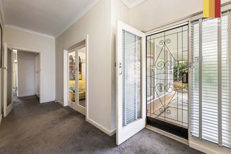 Photo - 24 Devereux Road, Hazelwood Park SA 5066 - Image 3