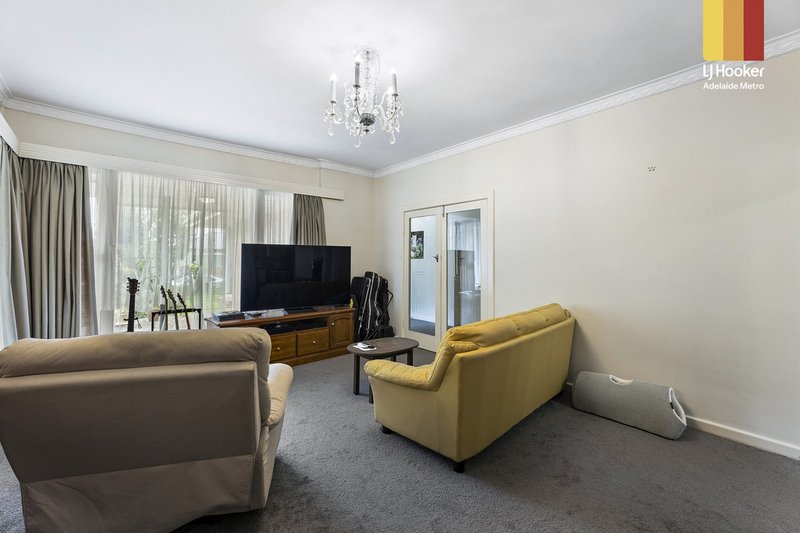 Photo - 24 Devereux Road, Hazelwood Park SA 5066 - Image 5