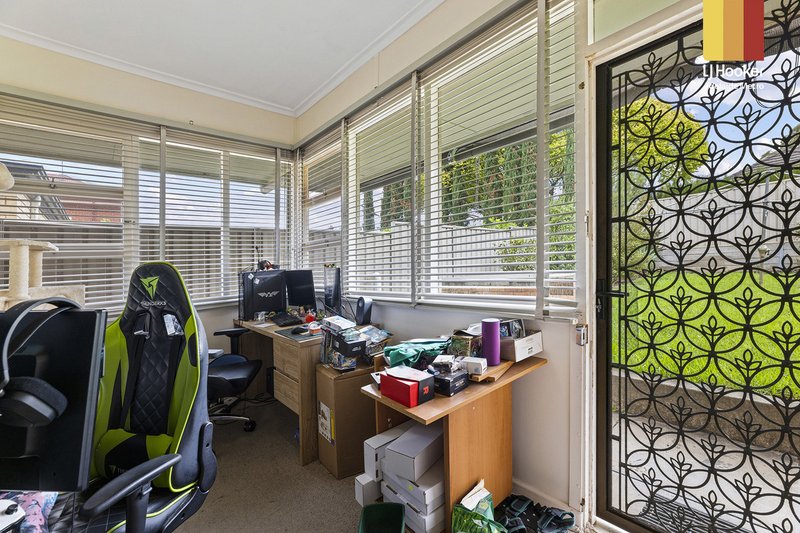 Photo - 24 Devereux Road, Hazelwood Park SA 5066 - Image 13