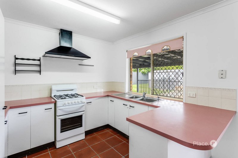 Photo - 24 Diamondcrest Avenue, Deception Bay QLD 4508 - Image 5