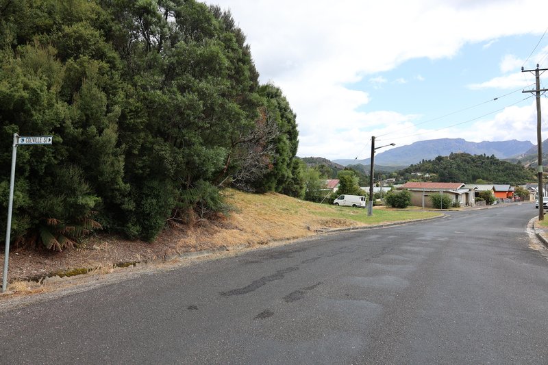 Photo - 24 Dixon Street, Queenstown TAS 7467 - Image 4