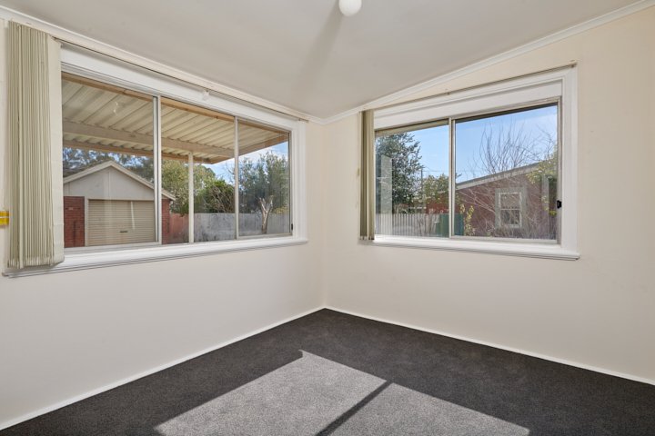 Photo - 24 Docker Street, Wagga Wagga NSW 2650 - Image 8