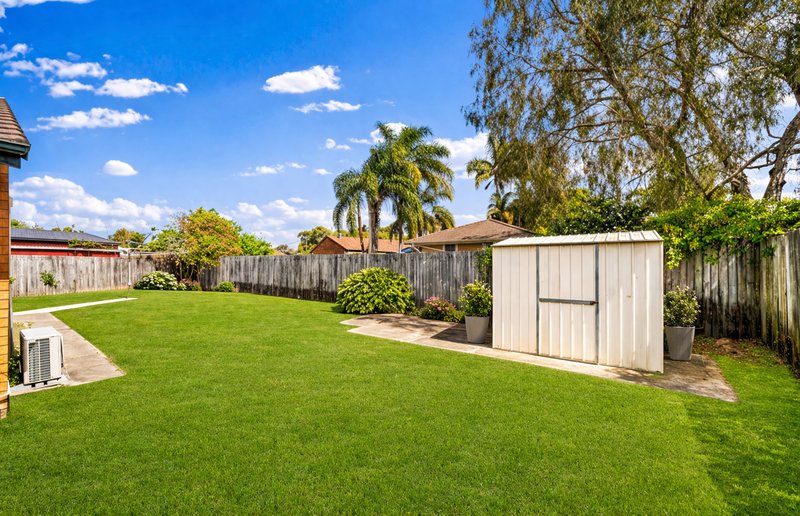 Photo - 24 Donowain Drive, Deception Bay QLD 4508 - Image 9