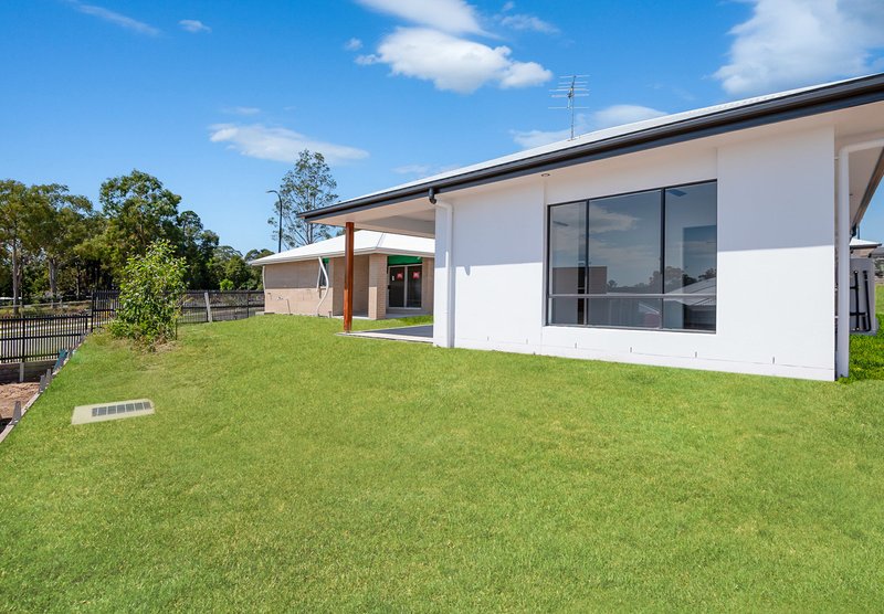 Photo - 24 Doran Circuit, Park Ridge QLD 4125 - Image 10