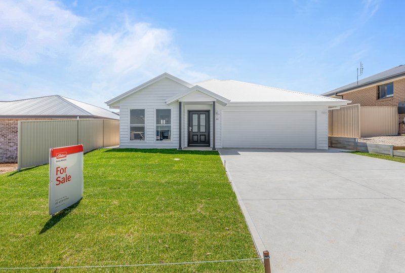 24 Dovey Drive, Kelso NSW 2795