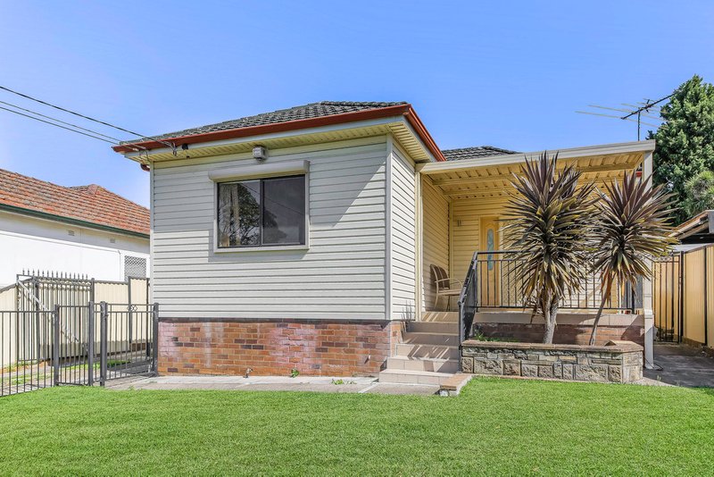 24 Downing Avenue, Regents Park NSW 2143