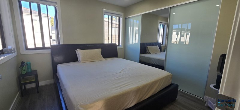 Photo - 24 Dowse Avenue, Marsden Park NSW 2765 - Image 9
