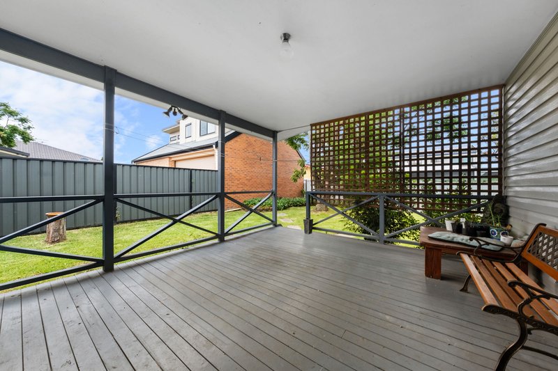 Photo - 24 Dudley Street, Gorokan NSW 2263 - Image 6