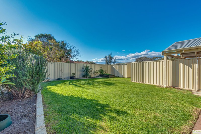 Photo - 24 Duncombe Grove, Quinns Rocks WA 6030 - Image 22