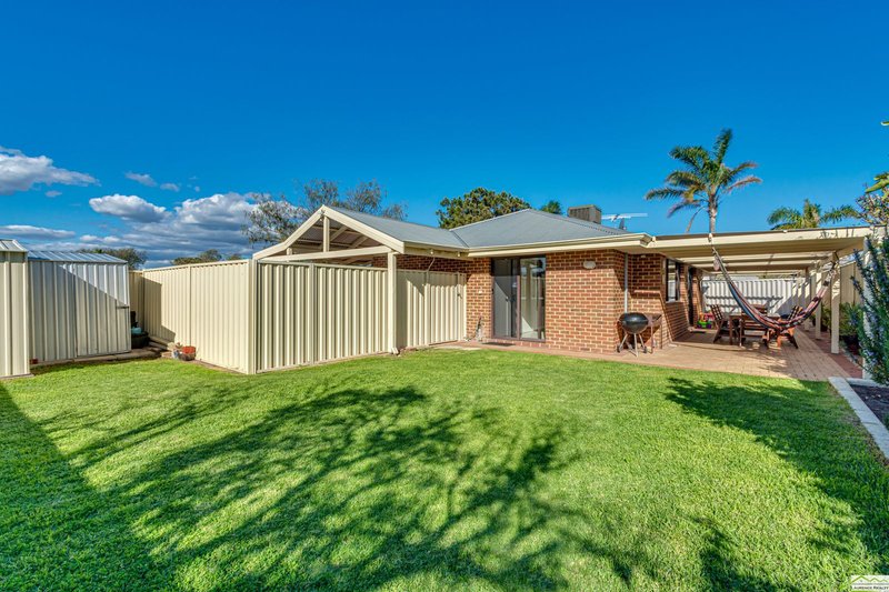 Photo - 24 Duncombe Grove, Quinns Rocks WA 6030 - Image 23