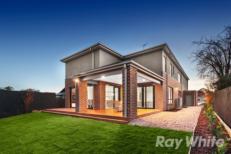 Photo - 24 Durward Avenue, Glen Waverley VIC 3150 - Image 10