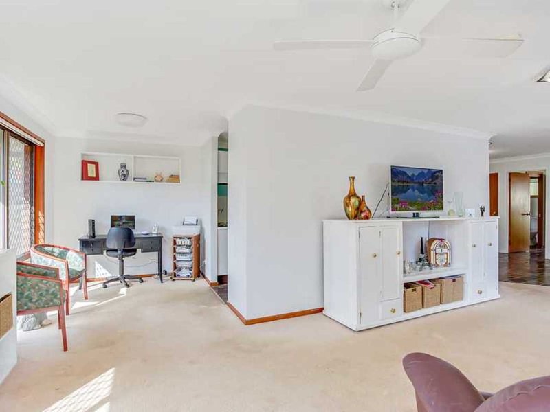 Photo - 24 Ealing Court, Nerang QLD 4211 - Image 3