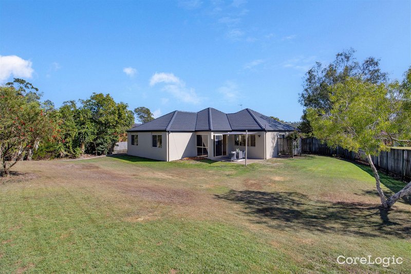 Photo - 24 Easter Crescent, Pacific Pines QLD 4211 - Image 11