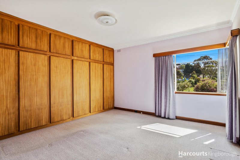 Photo - 24 Edge Avenue, Lenah Valley TAS 7008 - Image 14