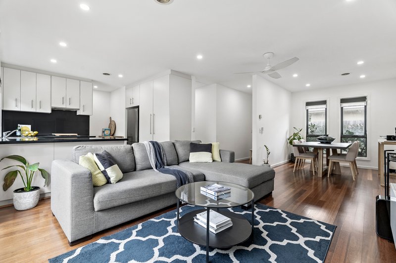 2/4 Edsall Street, Highett VIC 3190