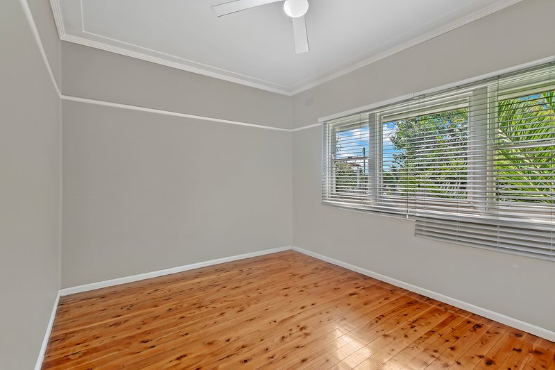 Photo - 24 Eggleton Street, Blacktown NSW 2148 - Image 4