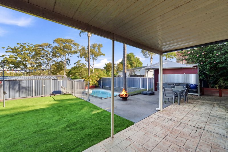 Photo - 24 Elaine Avenue, Berkeley Vale NSW 2261 - Image 4