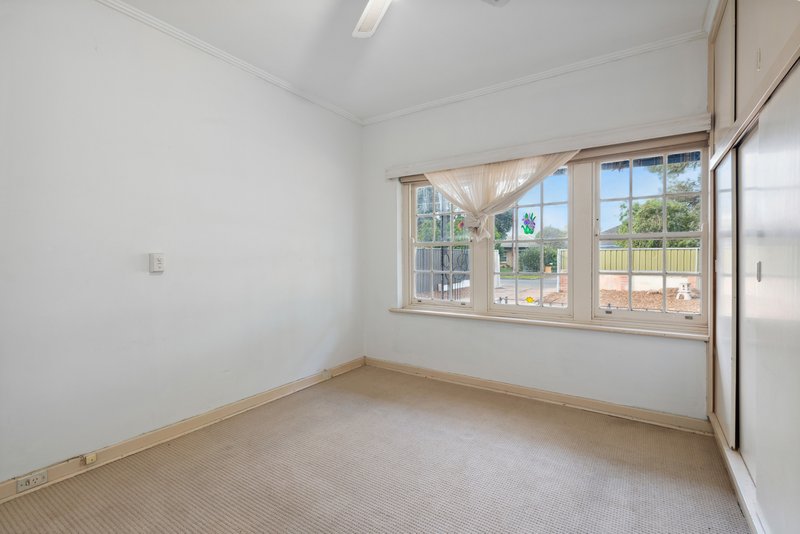 Photo - 24 Elgin Avenue, Warradale SA 5046 - Image 18