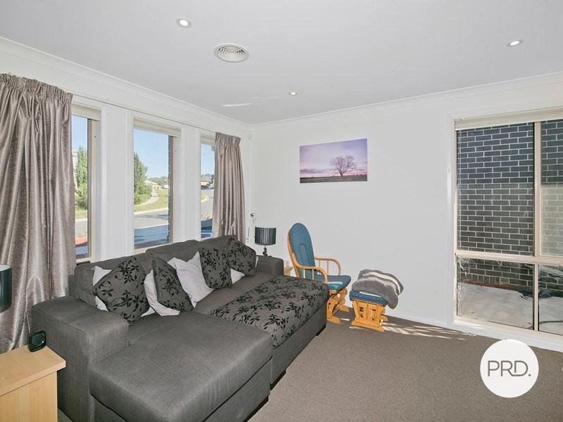 Photo - 24 Elia Ware Crescent, Bonner ACT 2914 - Image 5