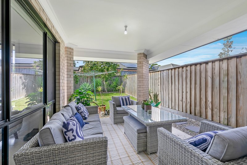 Photo - 24 Elizabeth Mcrae Avenue, Minto NSW 2566 - Image 11