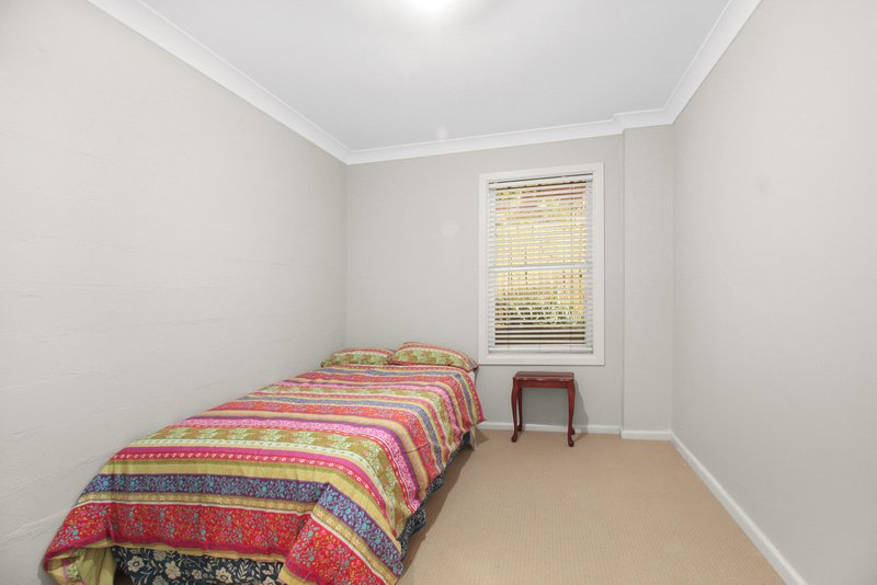 Photo - 24 Elizabeth Street, Mangerton NSW 2500 - Image 3