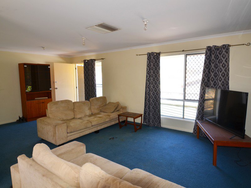 Photo - 24 Ellery Drive, Larapinta NT 0875 - Image 2