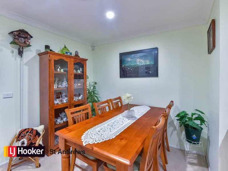 Photo - 24 Elliot Place, St Helens Park NSW 2560 - Image 3