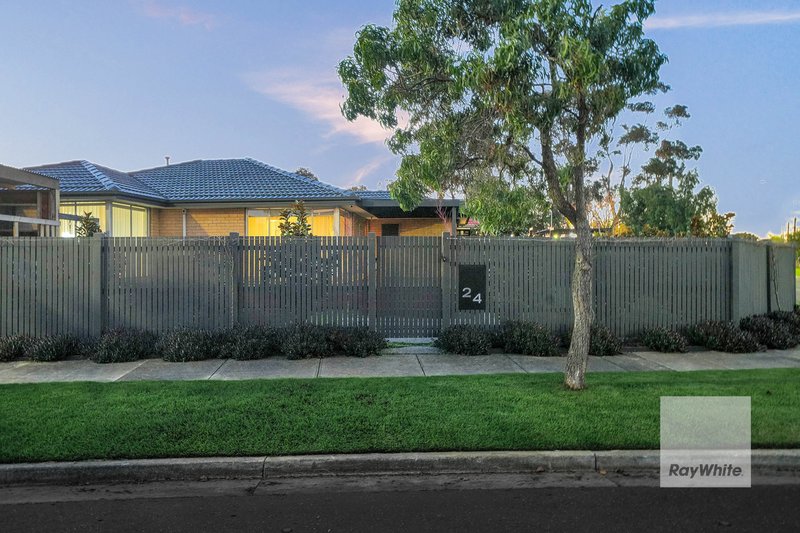 Photo - 24 Elmhurst Road, Gladstone Park VIC 3043 - Image 2