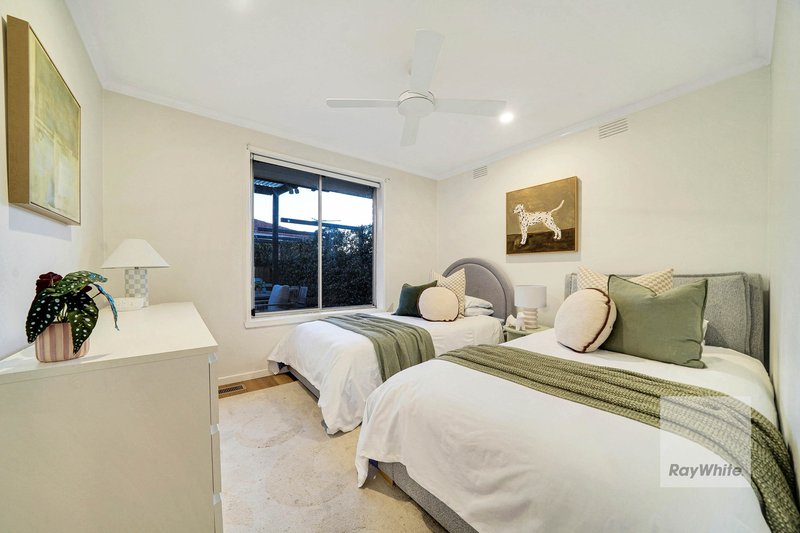 Photo - 24 Elmhurst Road, Gladstone Park VIC 3043 - Image 25
