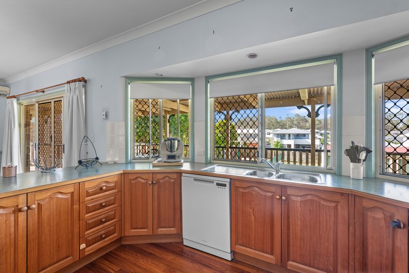 Photo - 24 Endell Street, Bridgeman Downs QLD 4035 - Image 7