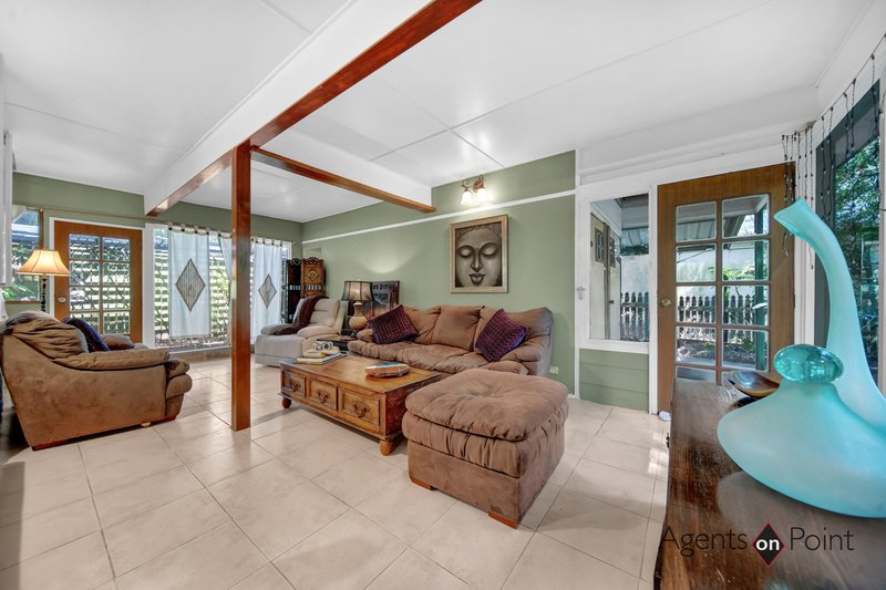 Photo - 24 Erobin Street, Coochiemudlo Island QLD 4184 - Image 8