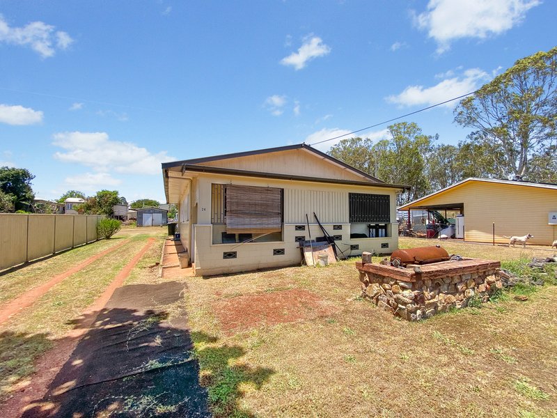 24 Ethel Street, Ravenshoe QLD 4888