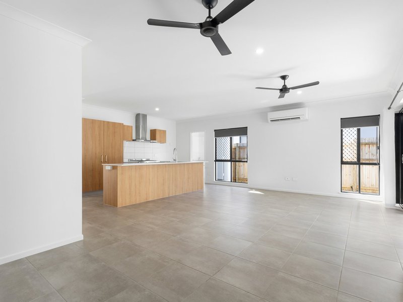 Photo - 24 Etty Street, Kewarra Beach QLD 4879 - Image 3