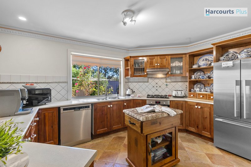 Photo - 24 Eucalypt Circuit, Flagstaff Hill SA 5159 - Image 7