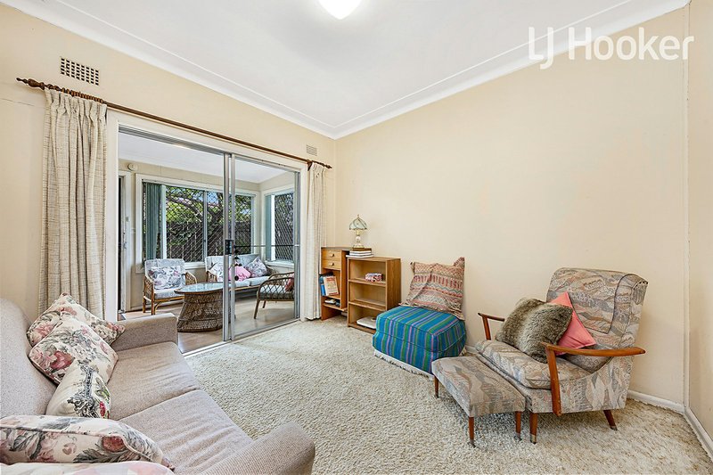 Photo - 24 Eurabbie St , Cabramatta NSW 2166 - Image 5