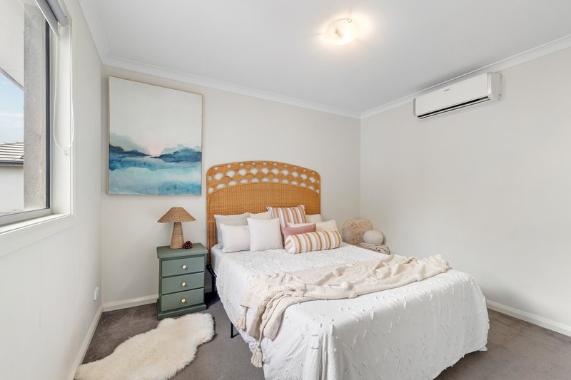 Photo - 2/4 Eva Street, Clayton VIC 3168 - Image 6
