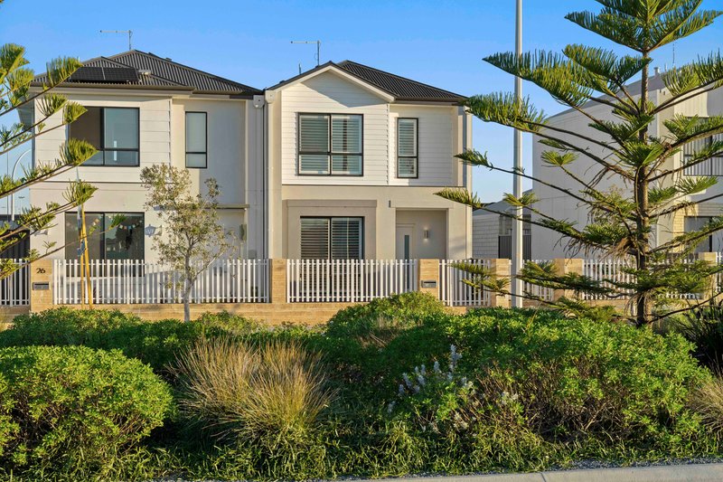 Photo - 24 Everest Parkway, Lakelands WA 6180 - Image 1