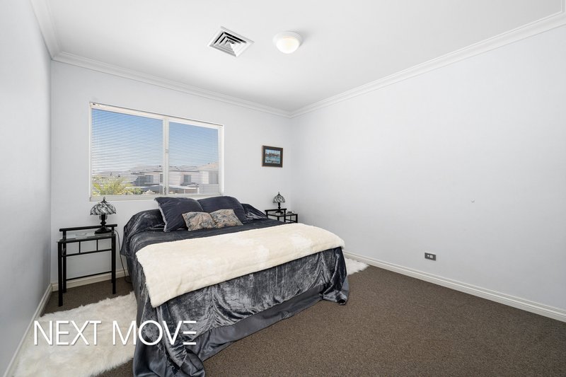 Photo - 24 Fairbairn Road, Coogee WA 6166 - Image 19