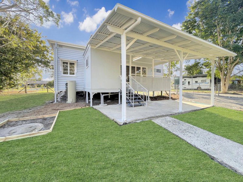 Photo - 24 Fairmount Street, Elimbah QLD 4516 - Image 21