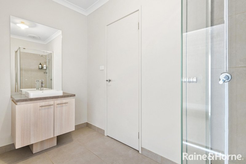 Photo - 24 Festival Street, Diggers Rest VIC 3427 - Image 6